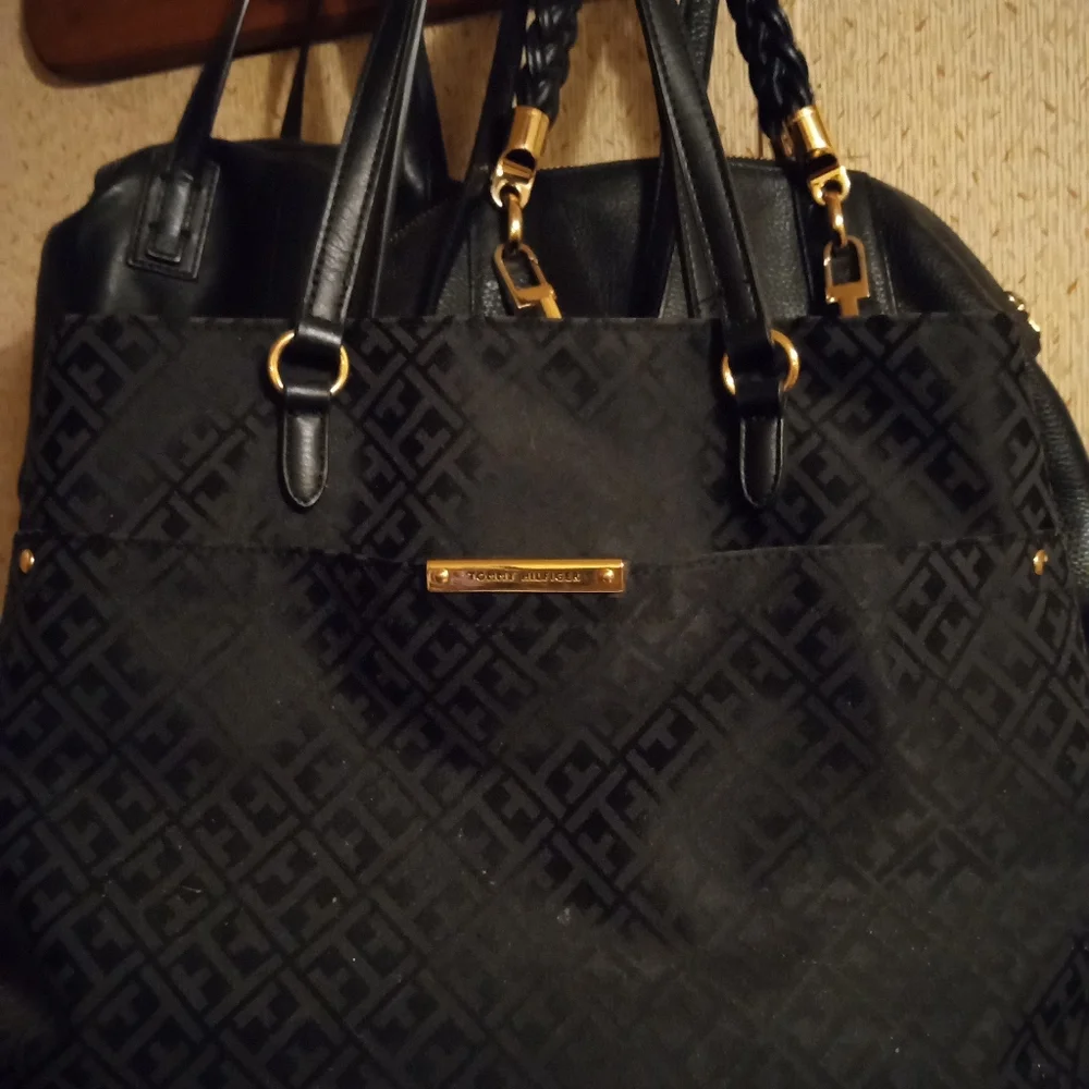 Coach / Michael Cole/fossil / pocketbooks like new also name brand wallets-- - Picture 7 of 7